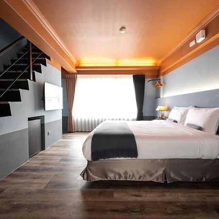 Motel 東旅驛棧 Jiaoxi Exterior foto