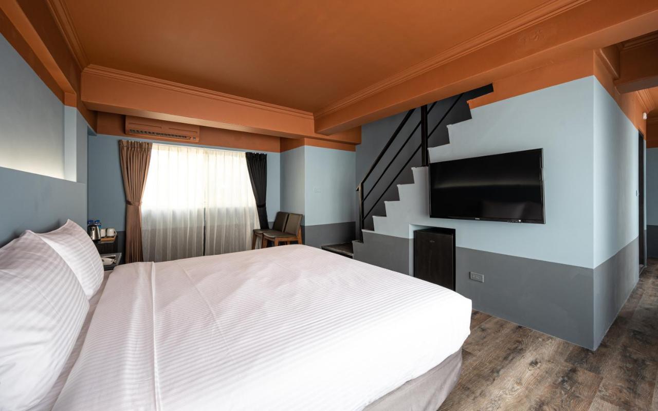 Motel 東旅驛棧 Jiaoxi Exterior foto