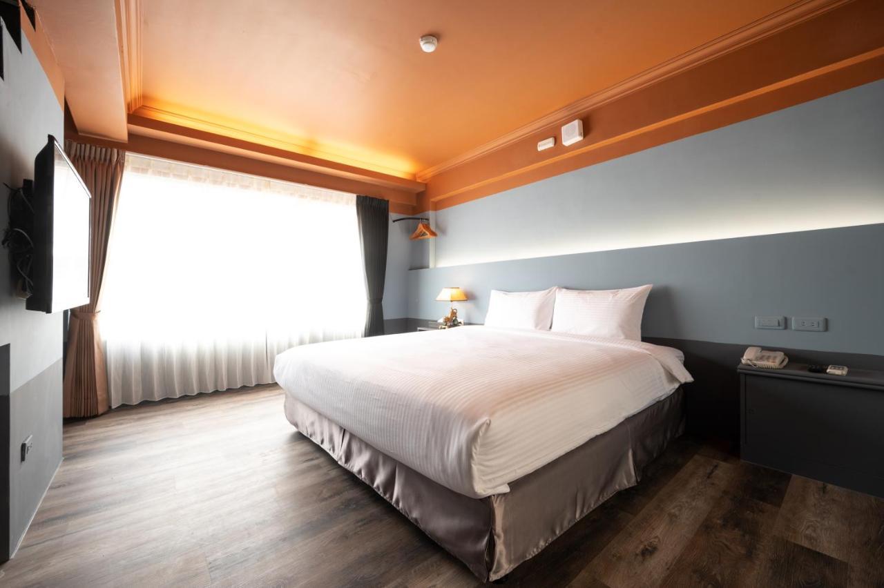Motel 東旅驛棧 Jiaoxi Exterior foto