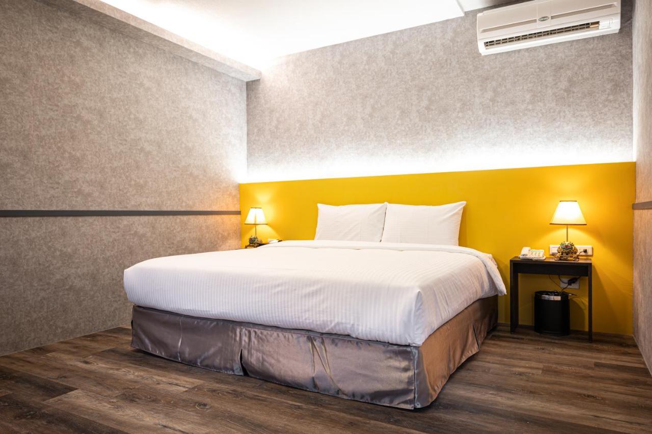 Motel 東旅驛棧 Jiaoxi Exterior foto