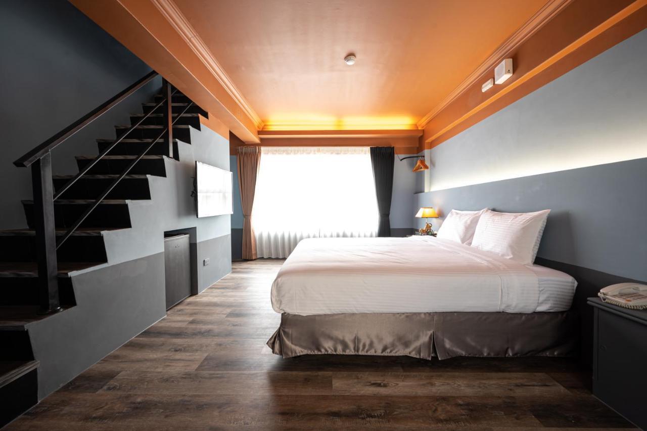 Motel 東旅驛棧 Jiaoxi Exterior foto