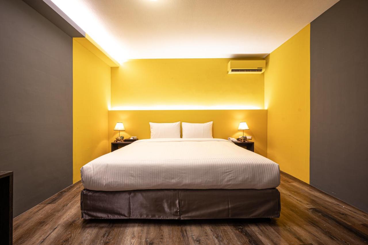 Motel 東旅驛棧 Jiaoxi Exterior foto
